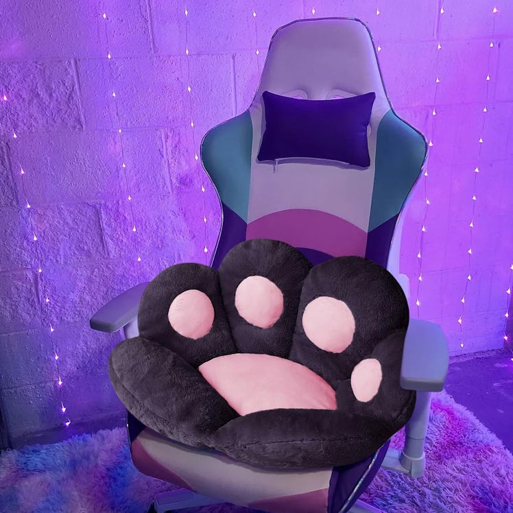 Ditucu Cat Paw Cushion 