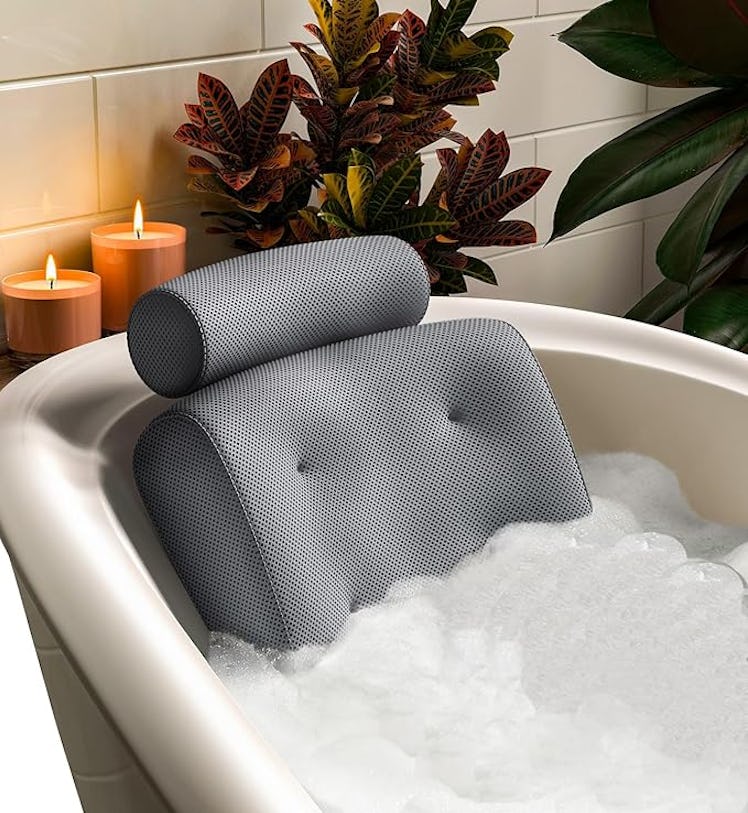 Everlasting Comfort Bath Pillow