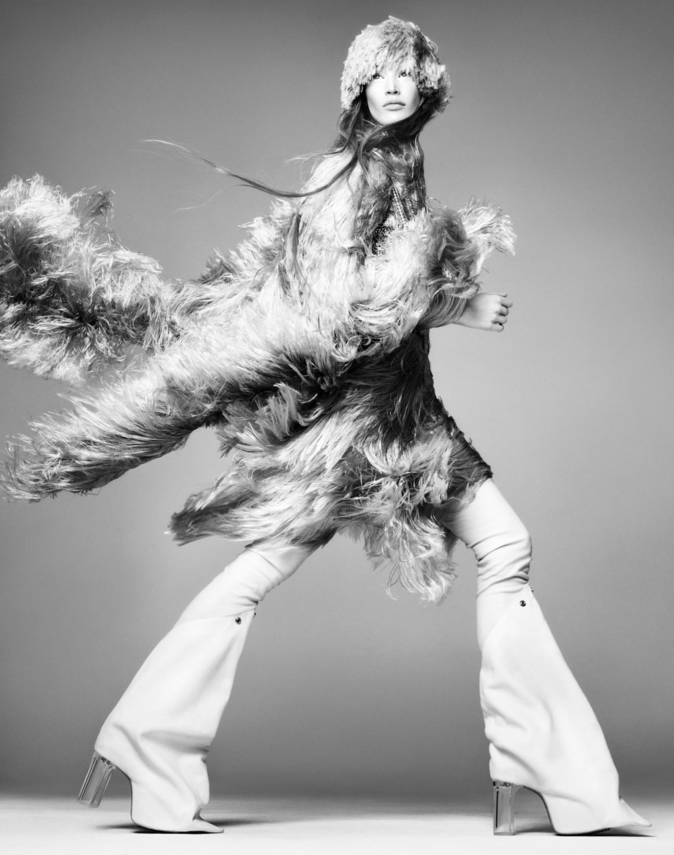 wmagvol42025fashionmeiselmodelshrrgb-8.jpg
