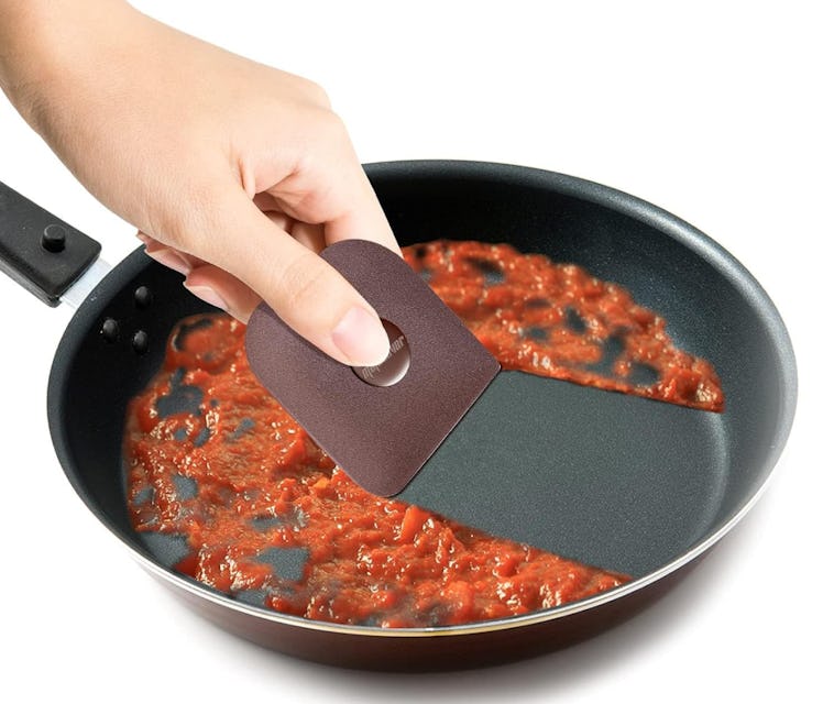 Matscover Pan Scraper (5-Pieces)