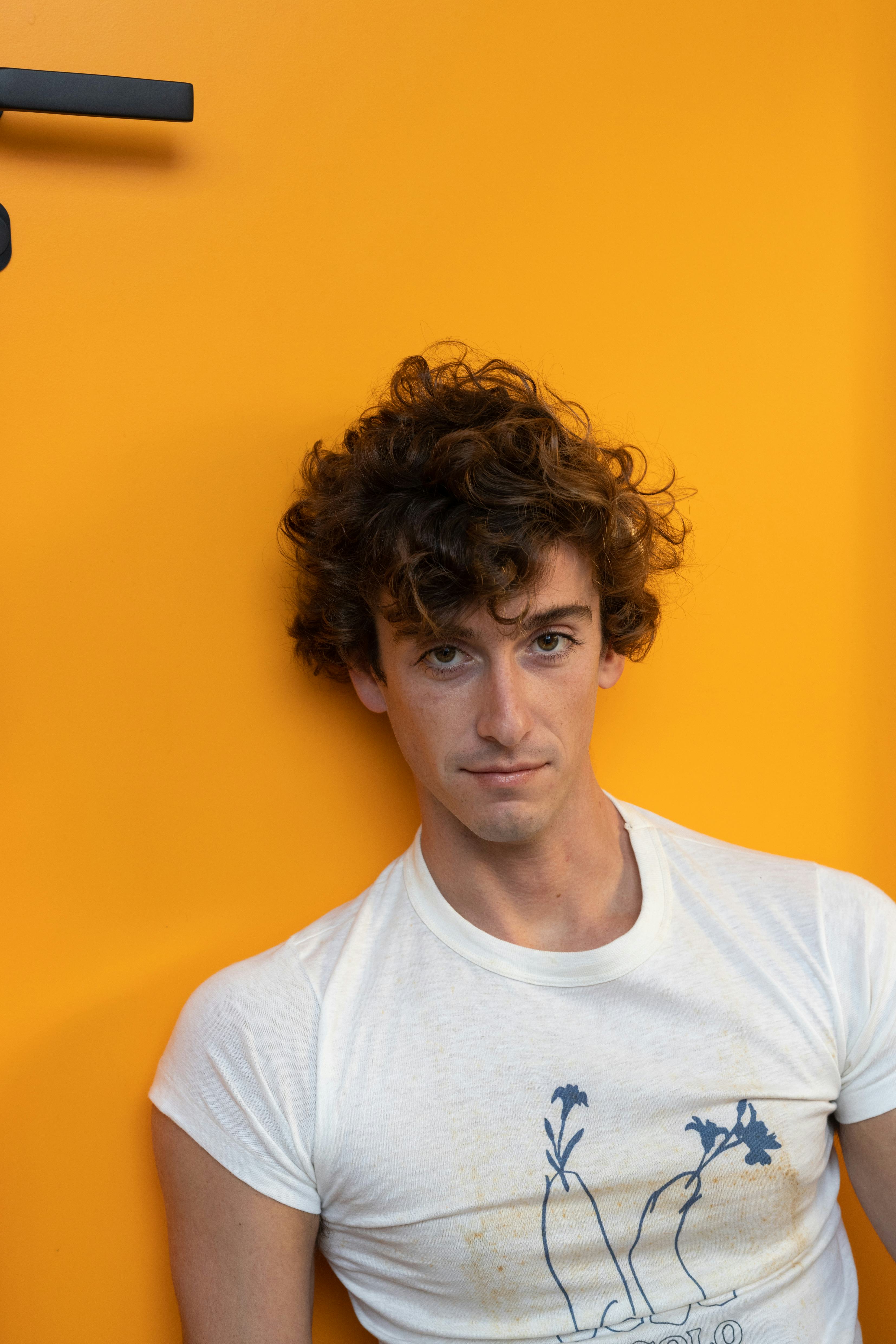 <div>Guitarricadelafuente On Spanish Horniness & Working With Troye Sivan</div>