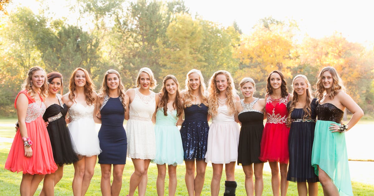 Moms Are Wondering WTF Is Going On With Homecoming Dress Trends Nowadays