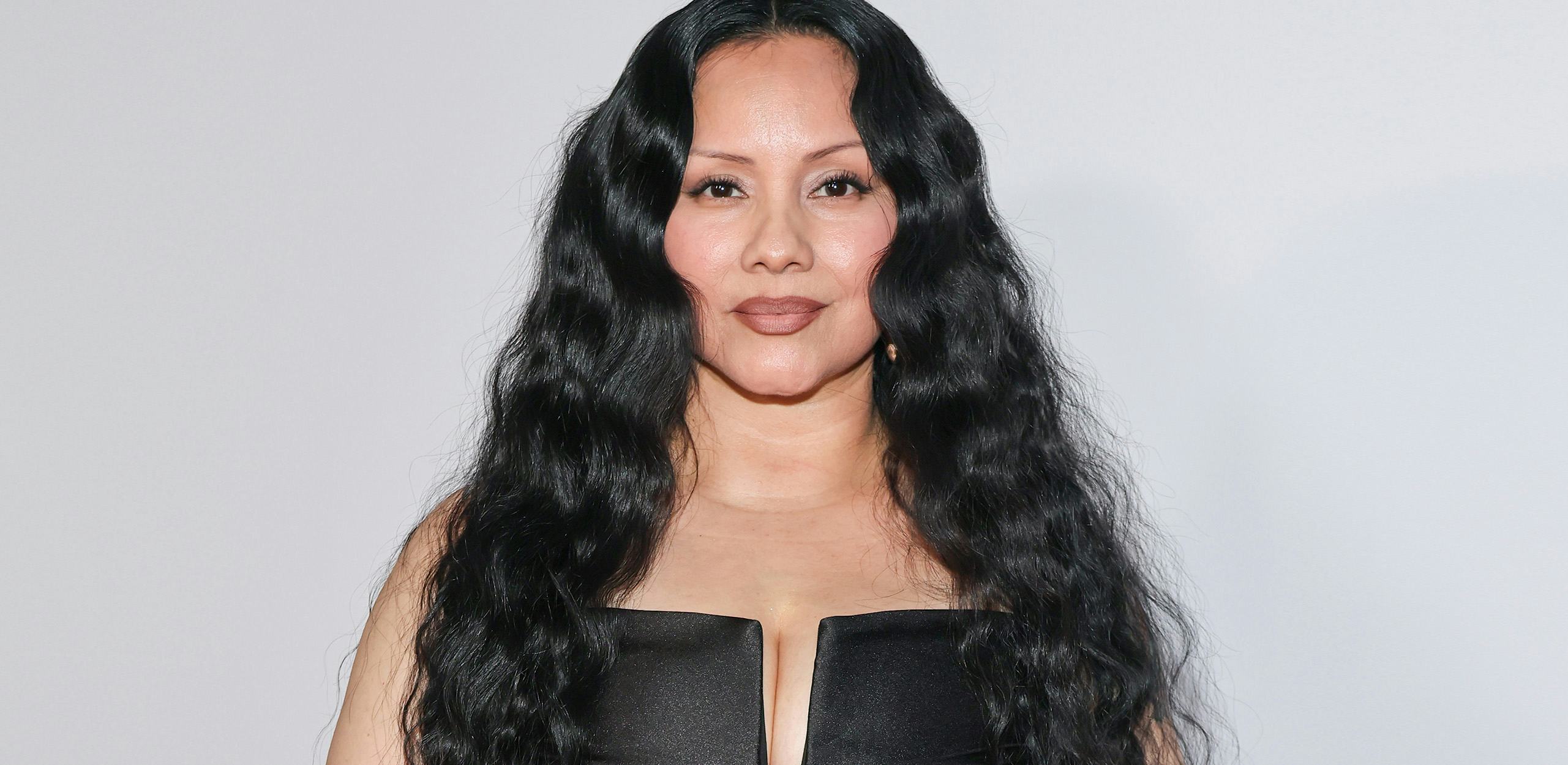 Celebrity MUA Carolina Gonzalez Shares What’s In Her Makeup Bag