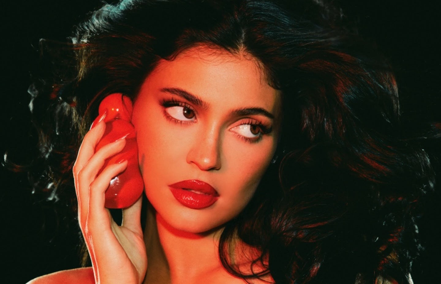 Kylie Jenner's Sexy "Cosmic Intense" Dress Was Missing Something