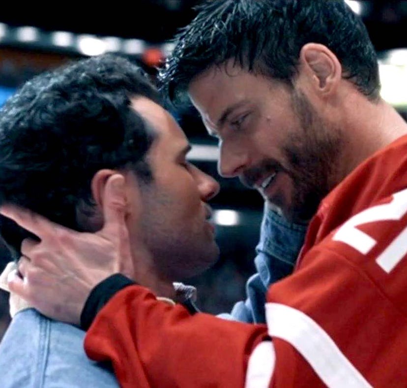 François Arnaud details how the 'Heated Rivalry' crew tried to fix a plot hole in the show's timelin...