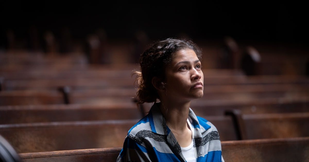 Zendaya's Tank Top, Sydney Sweeney's Bikini, & More 'Euphoria' Trailer Looks