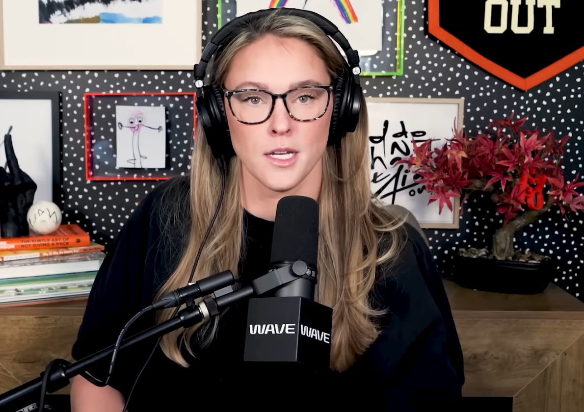 Kylie Kelce responds to body commentary after having baby no. 4.