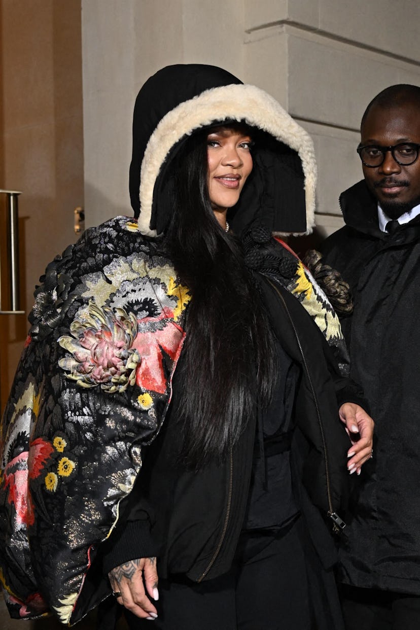 Rihanna, Paris Fashion Week.