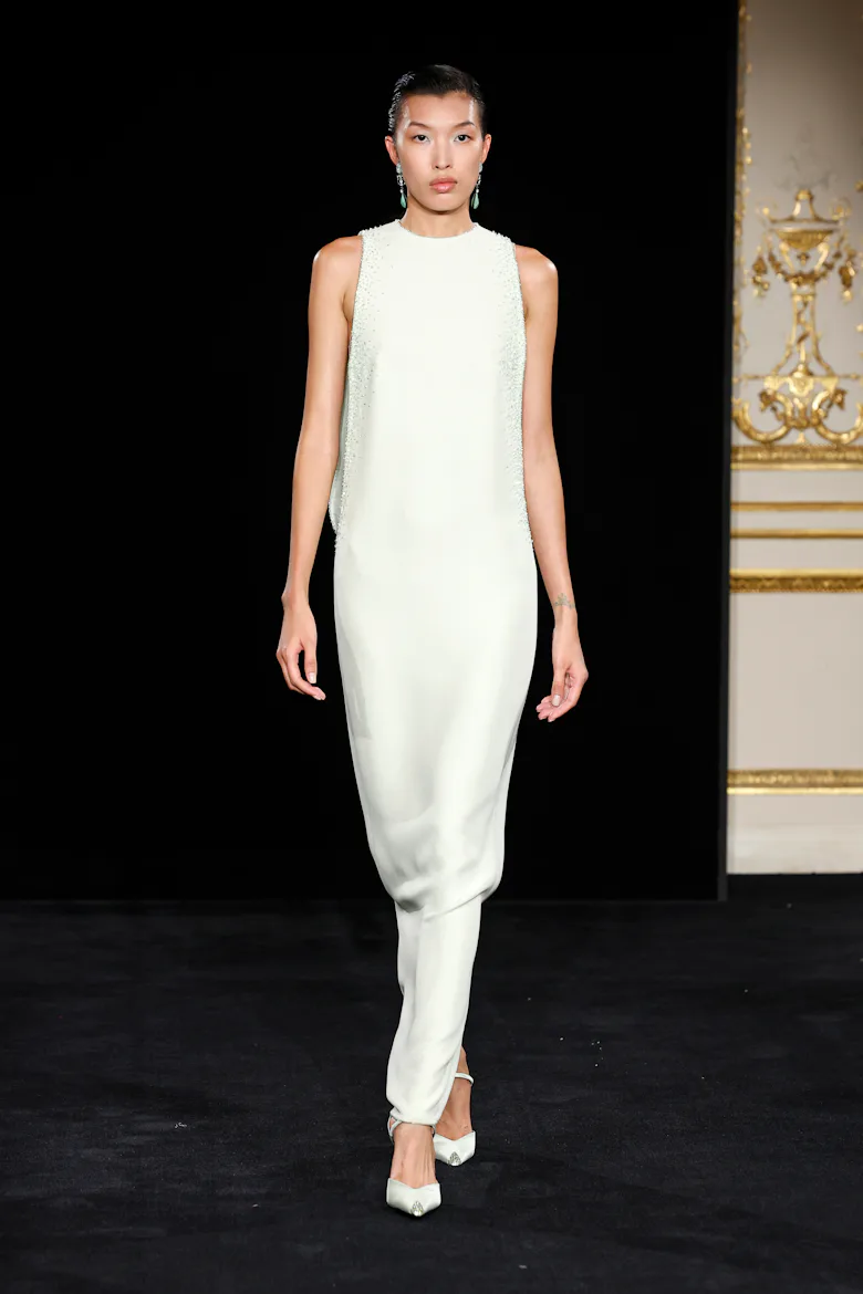 Armani Privé Couture Spring 2026 Turns the Page on a New Era