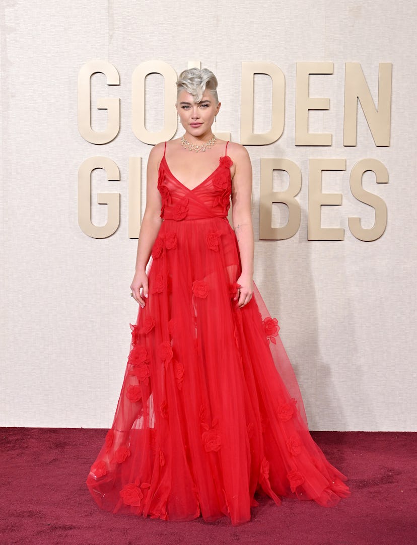 Florence Pugh freed the nipple at the 2024 Golden Globes.