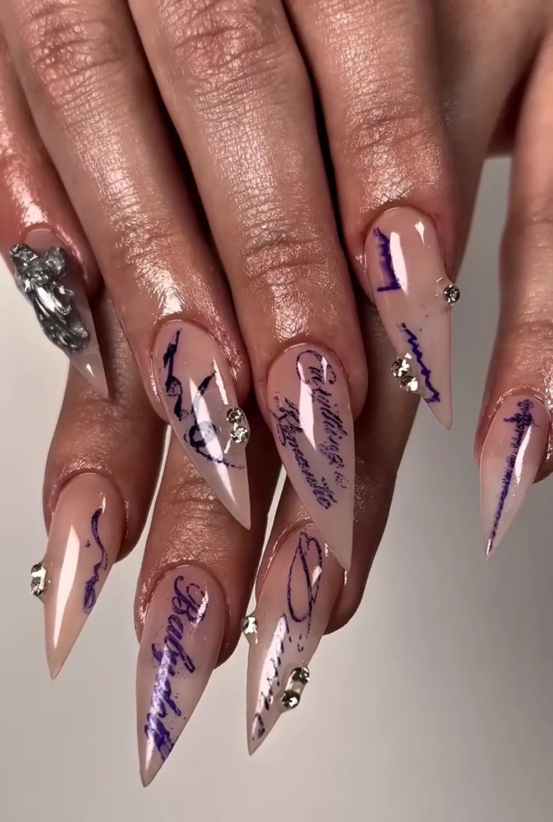 k-beauty tattoo nail trend