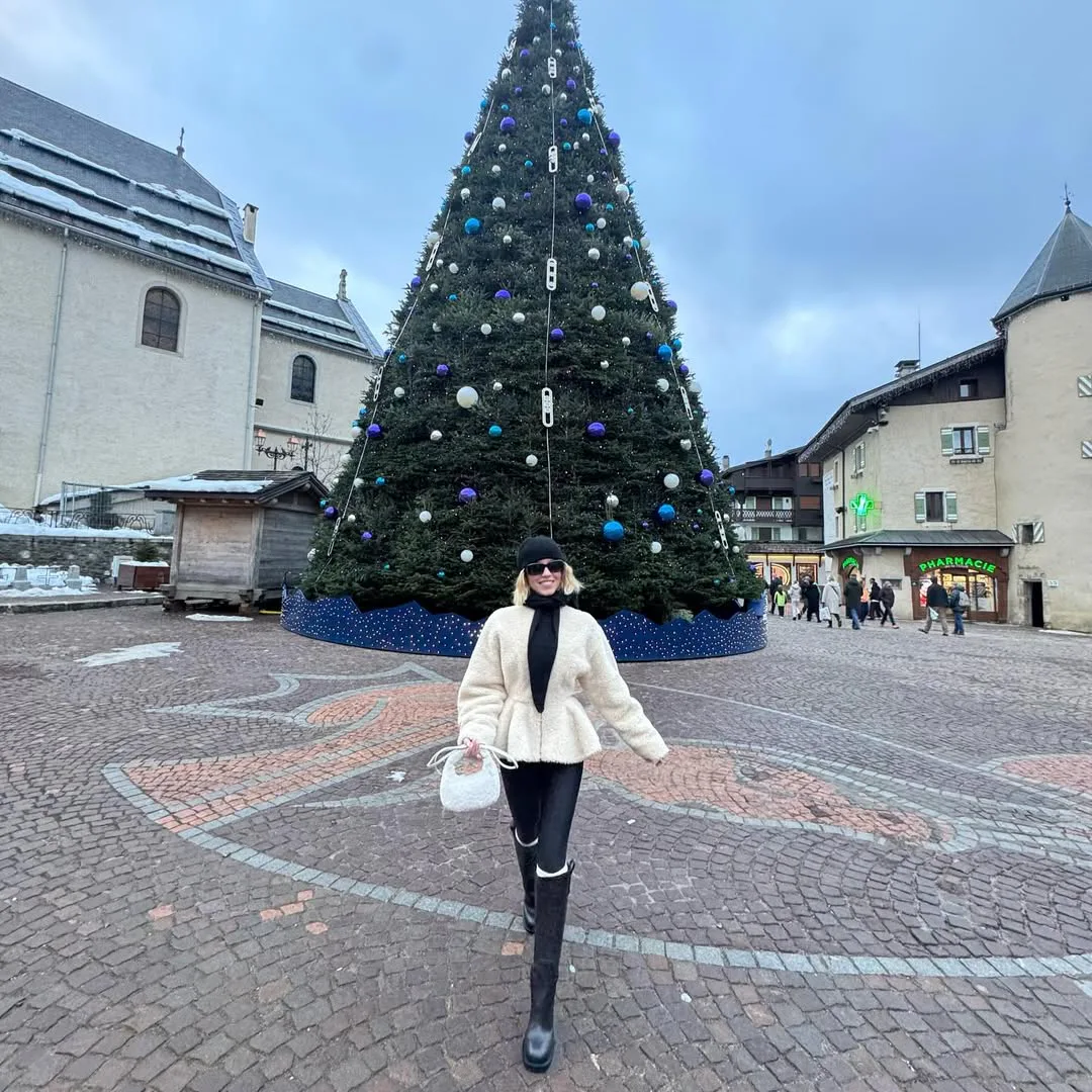 Sydney Sweeney revived the "cheugy" peplum in a wintry 'fit while on a January getaway to the French...
