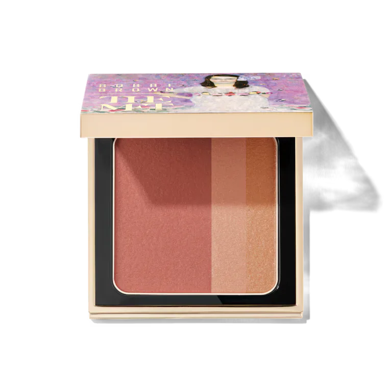 Bobbi Brown x The Met Brightening Blush
