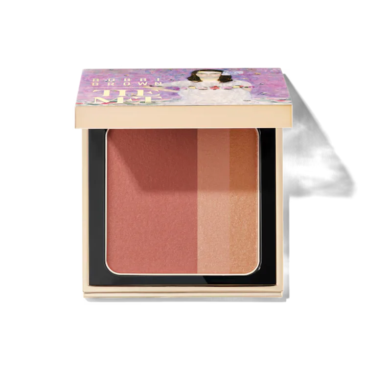 Bobbi Brown x The Met Brightening Blush