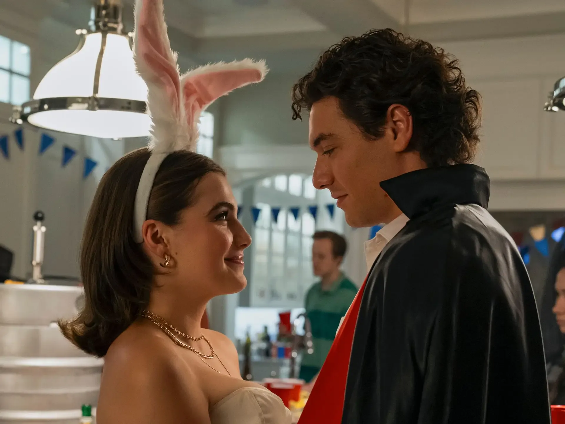 The 'Off Campus' Costume Party Look For You, Based On Your Vibe