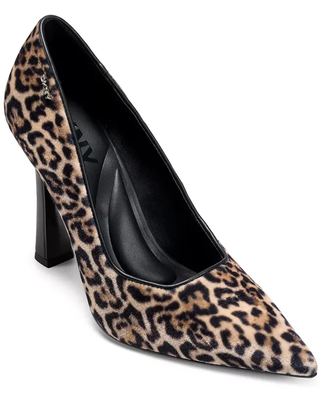 Cinthia High Pointed Toe Pumps