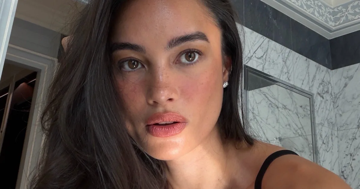 Kelsey Merritt's Beauty Routine Is As Effortless As Her Off-Duty Looks