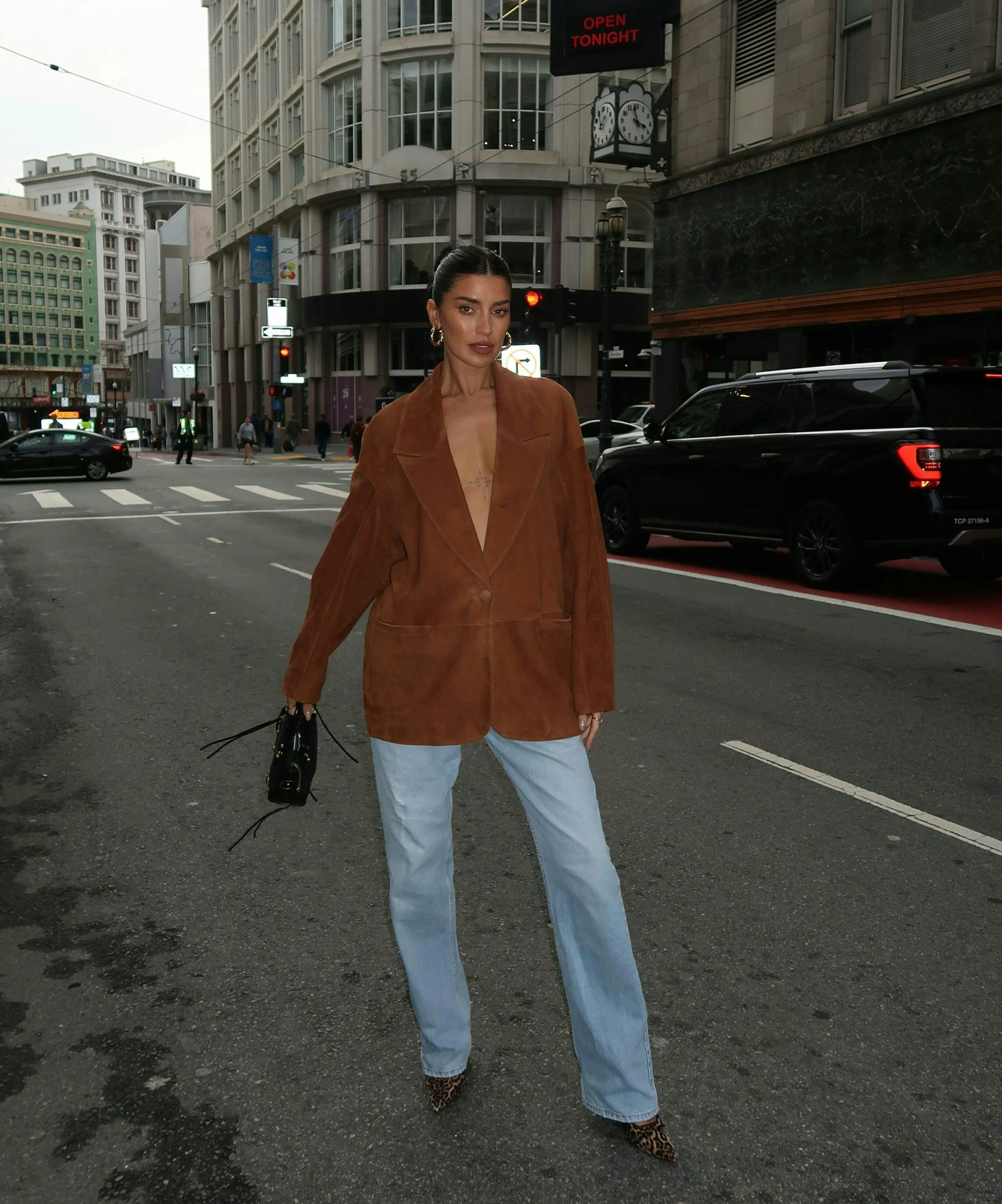 Nicole Williams English's go-to outfit