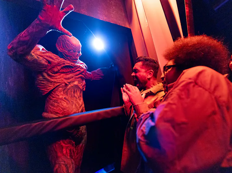 I went to Halloween Horror Nights with an R.I.P. tour to see if it's worth it.