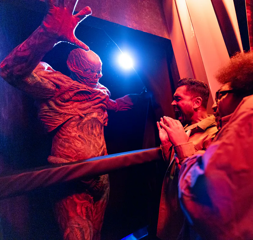 I went to Halloween Horror Nights with an R.I.P. tour to see if it's worth it.