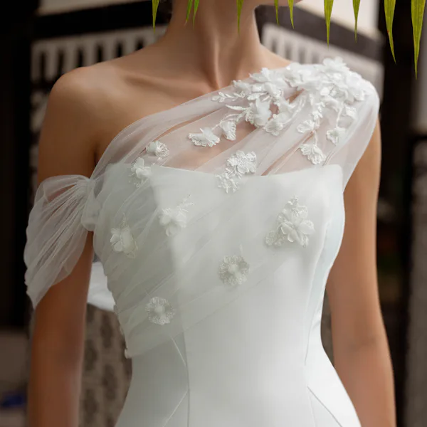 Blue Willow's new collection
