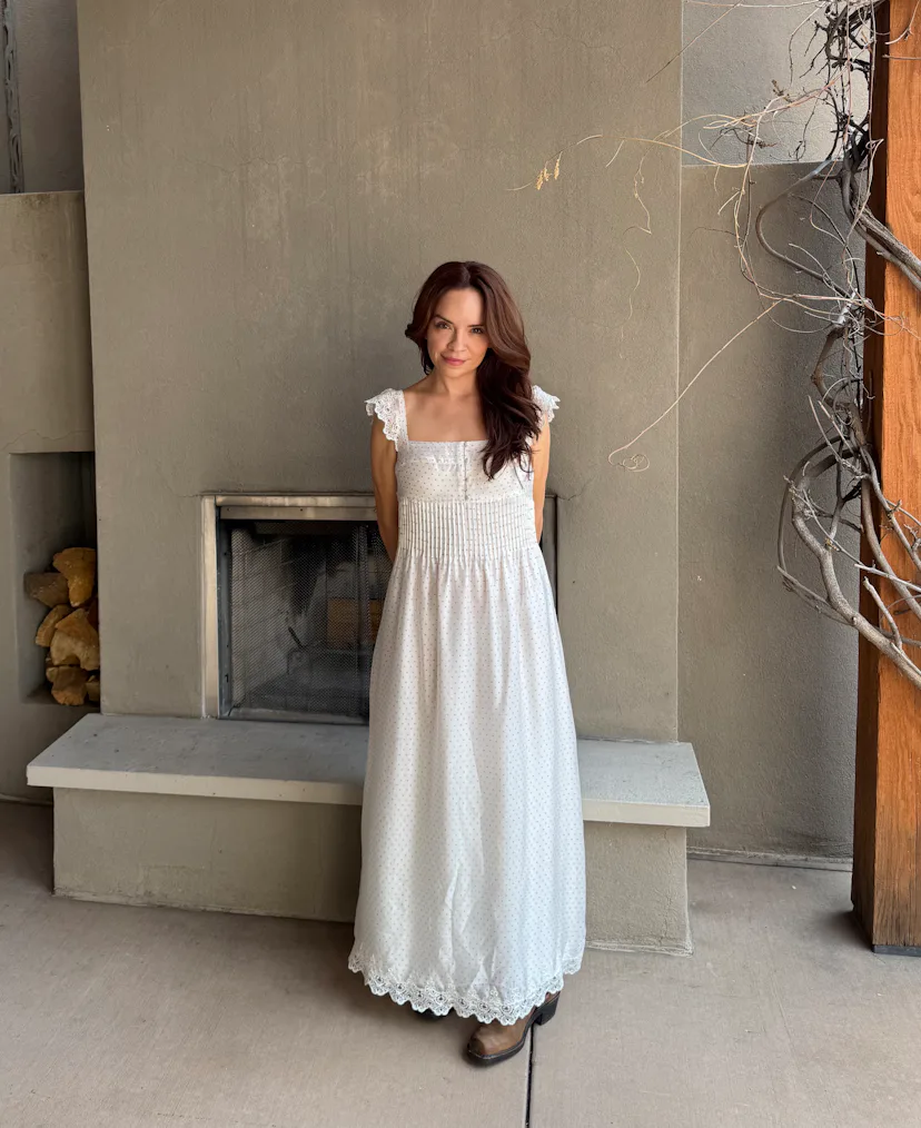 Sense & Sensibility romantic style