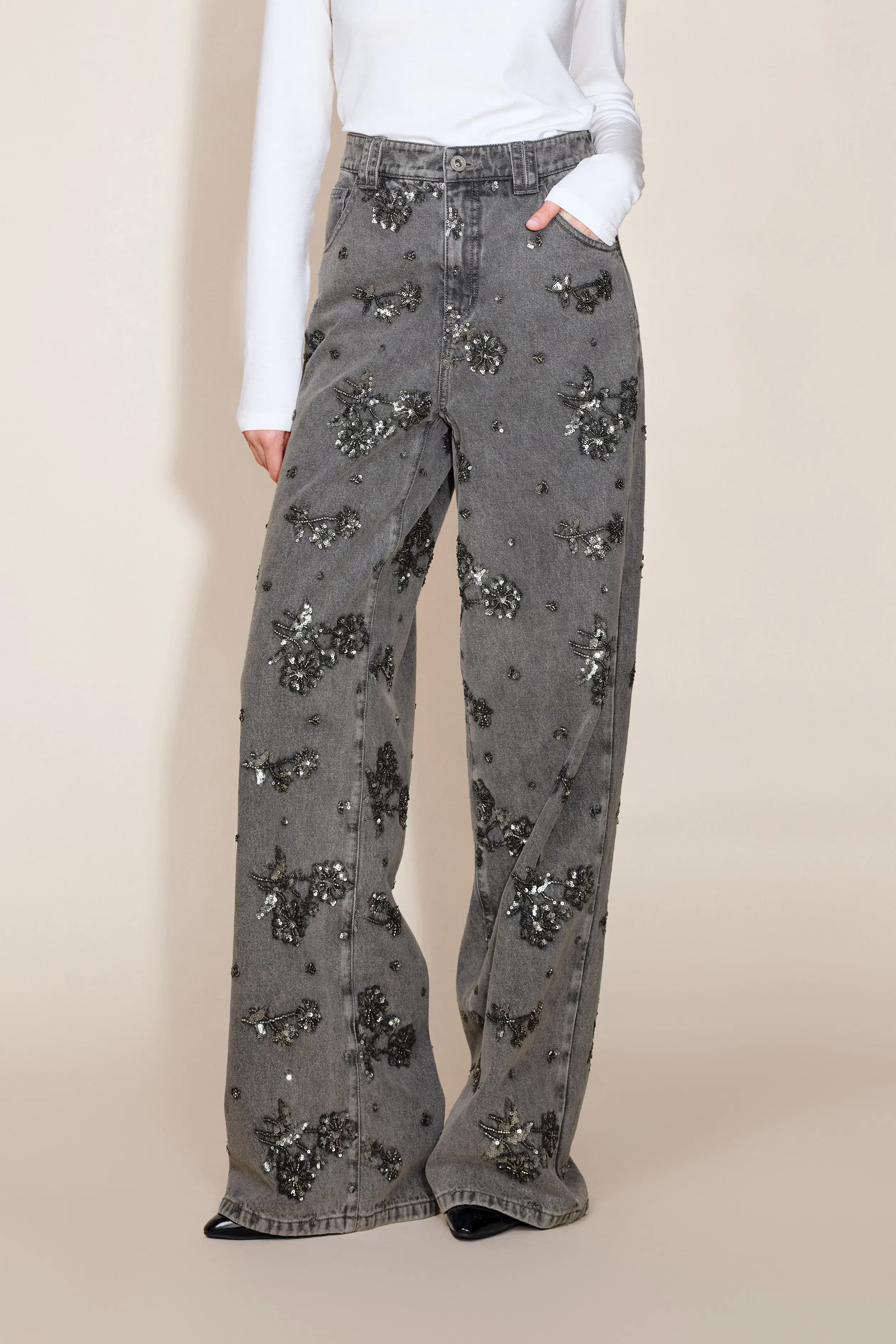 Star Hand Beaded Straight Leg Jeans 