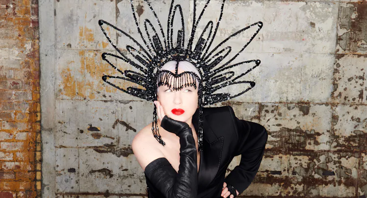 cyndi lauper bonhams auction