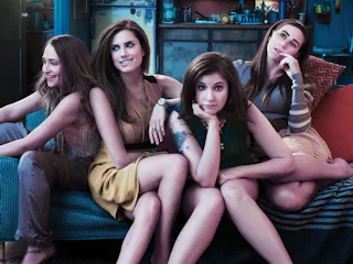 The 'Girls' revival has drawn early comparisons to 'And Just Like That.'