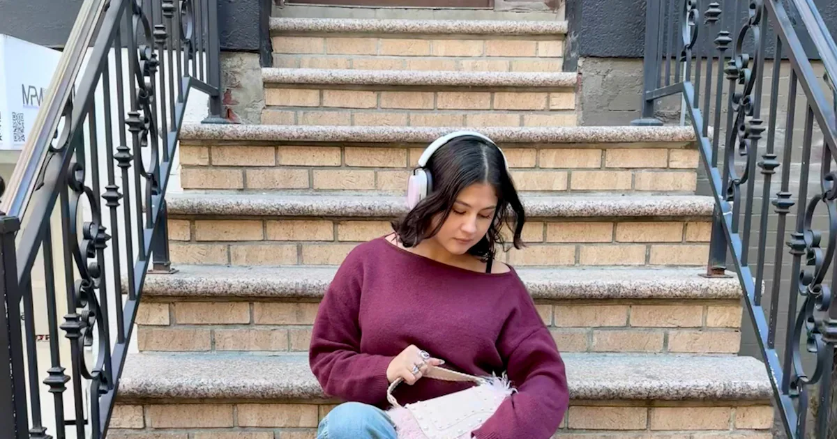 How To Style Uggs For Fall — The Fashion Girl Way