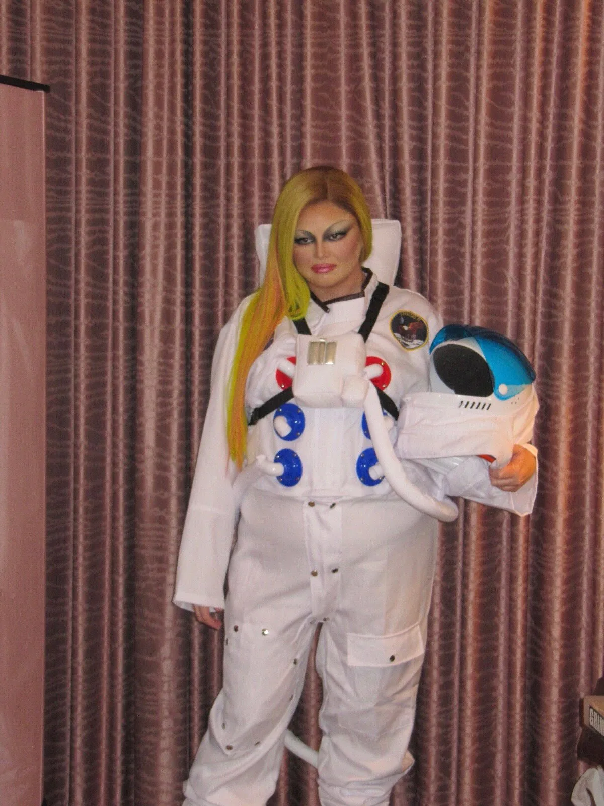 2026's Best Celebrity Halloween Costumes Were Both Creepy & Creative