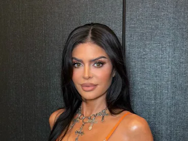 Lisa Rinna Halloween Costume 2026