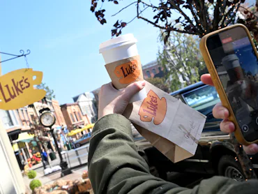 You can get coffee at Luke's Diner at Warner Bros. Studio Tour's Gilmore Girls Holiday event.