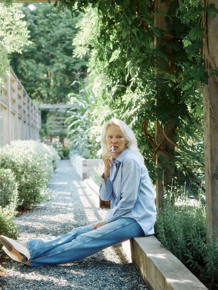 Pamela Anderson Sonsie Interview