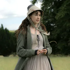 Daisy Edgar-Jones details the loose hair and naturally dyed costumes from 2026's 'Sense & Sensibilit...