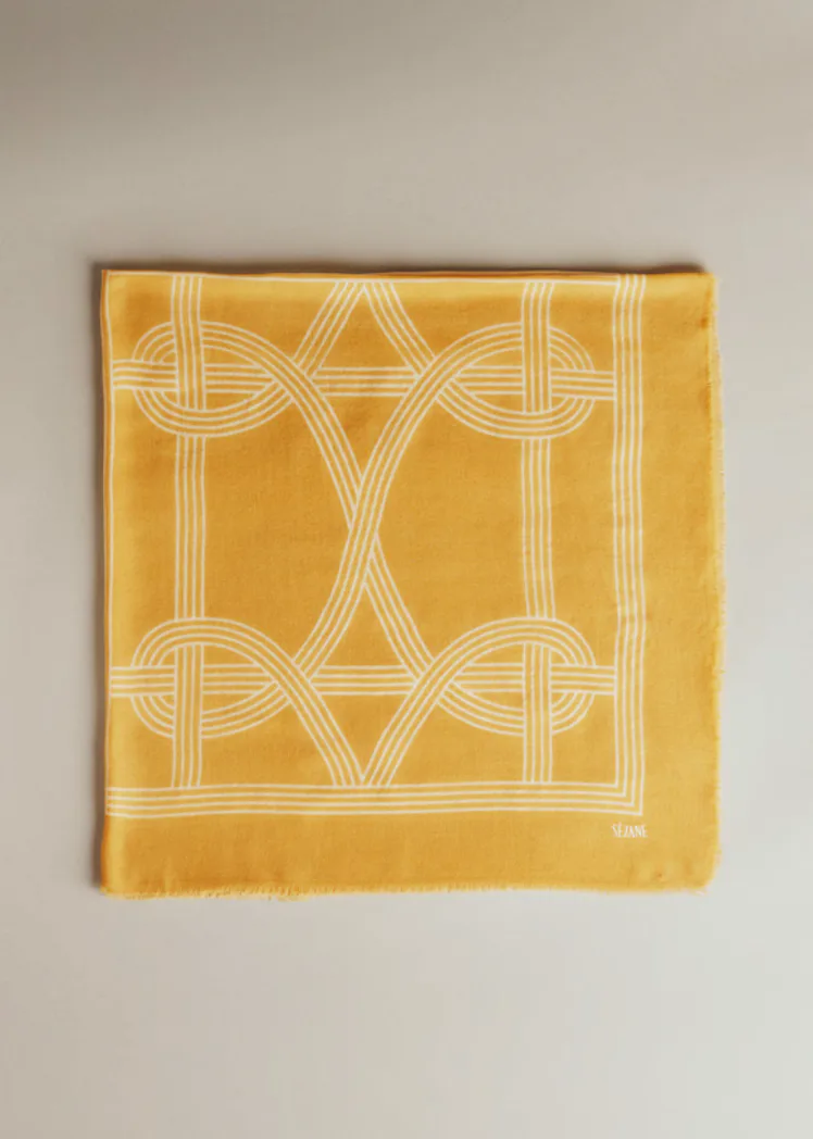 Pio Scarf
