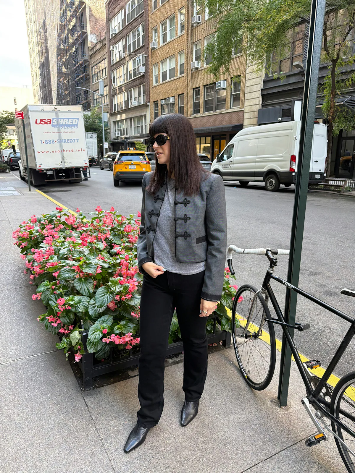 The Zoe Report Taps THE GREAT's T-Shirts for Effortless Fall Layering