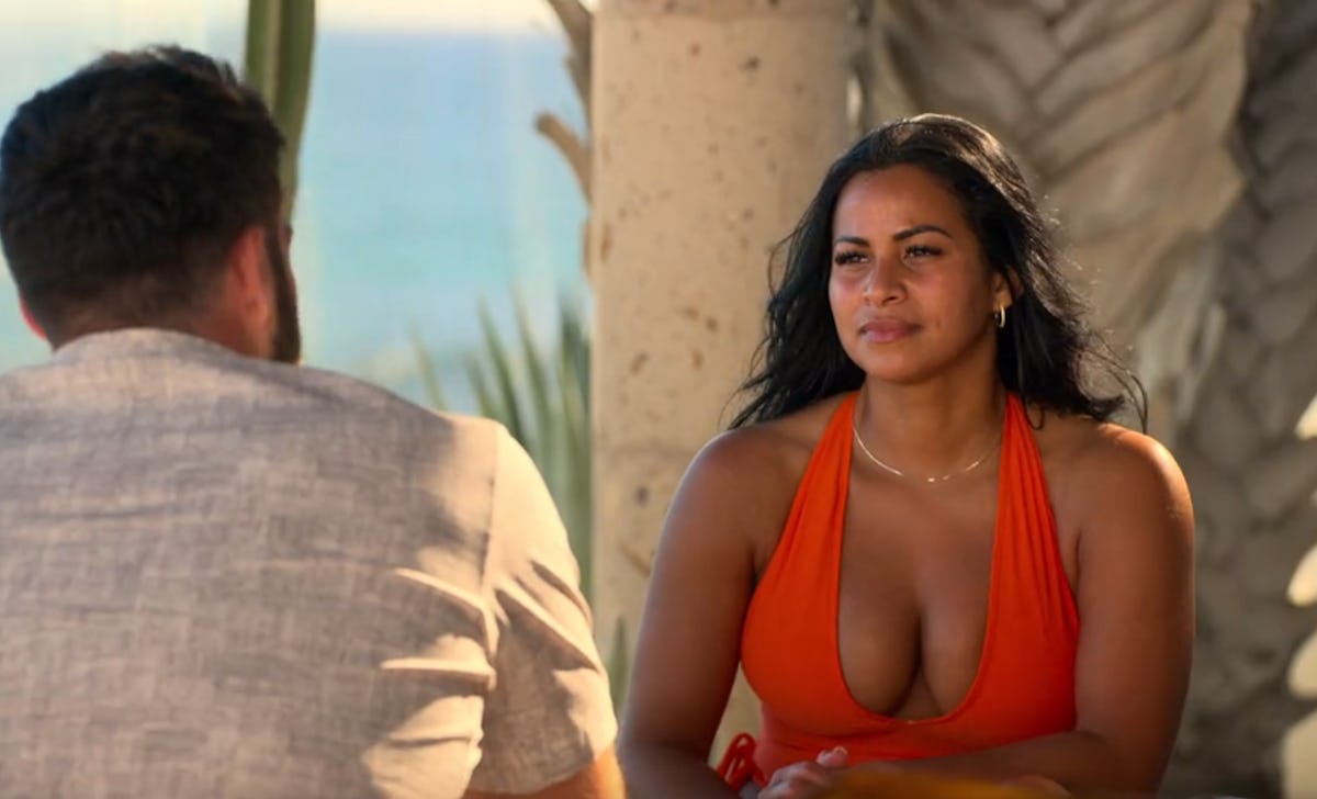 Alex & Brittany On Their Flirty Chat In 'Love Is Blind' Season 10