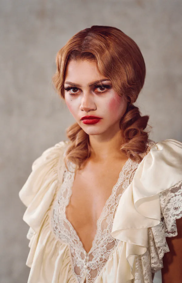 Zendaya in babydoll makeup