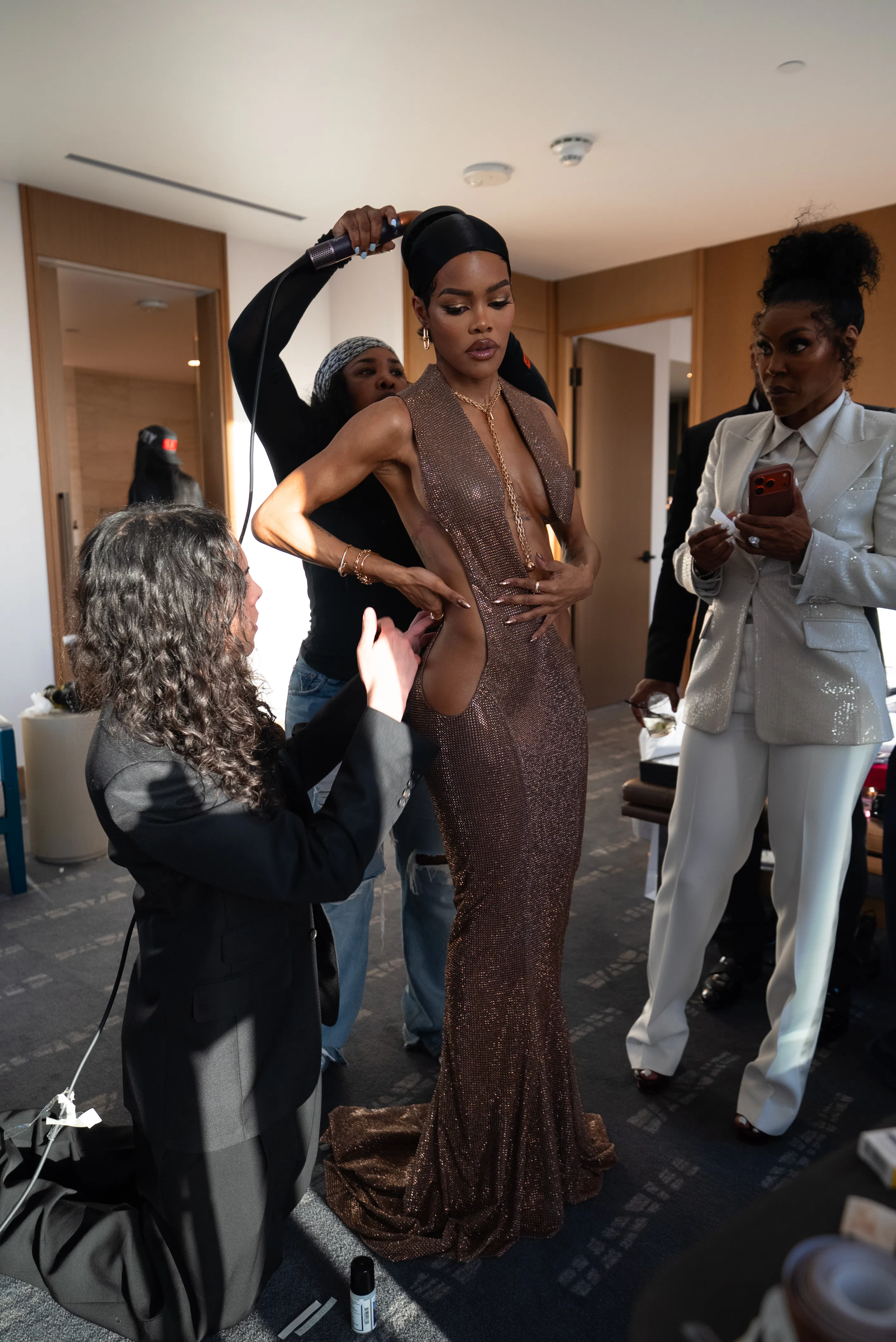 Teyana Taylor Talks Ab-Baring 2026 Grammys Dress, Red Carpet Rituals & the  Oscars