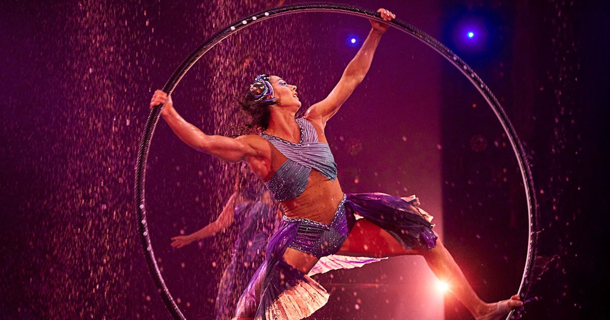 Cirque Du Soleil's New Water Show 'LUDO' Is A Dreamy Adventure