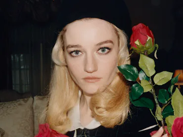 julia garner
