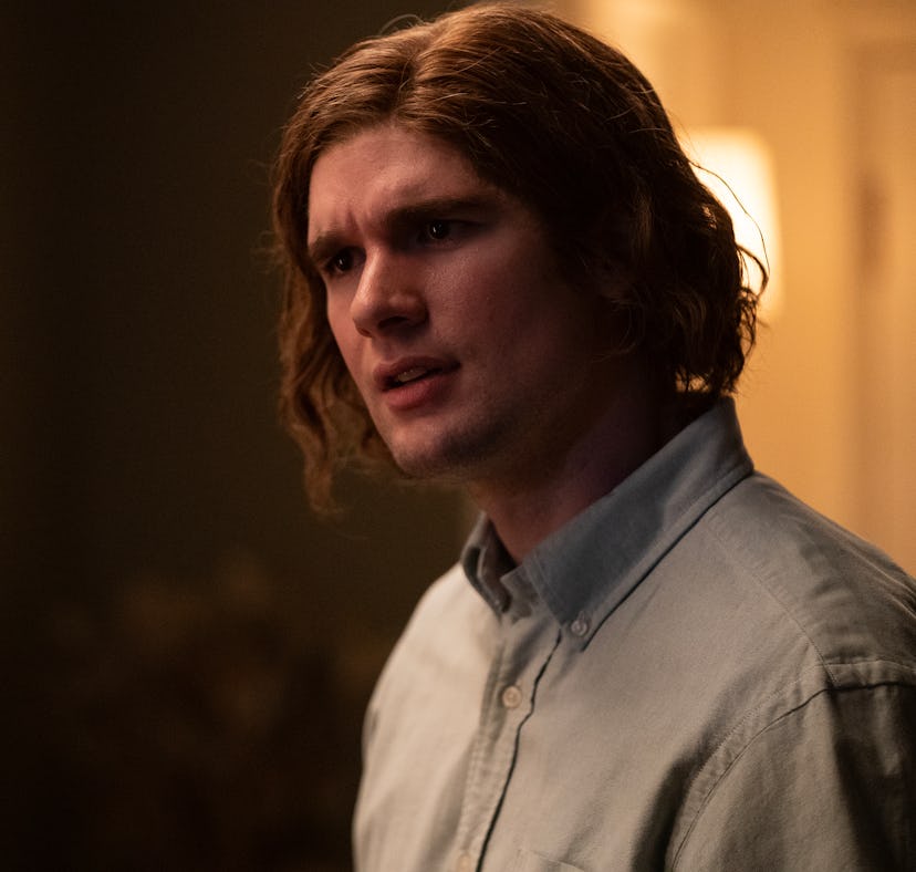 Spencer House has confirmed the fan theory that Wrigley planted his phone for Stephen to find in 'Te...