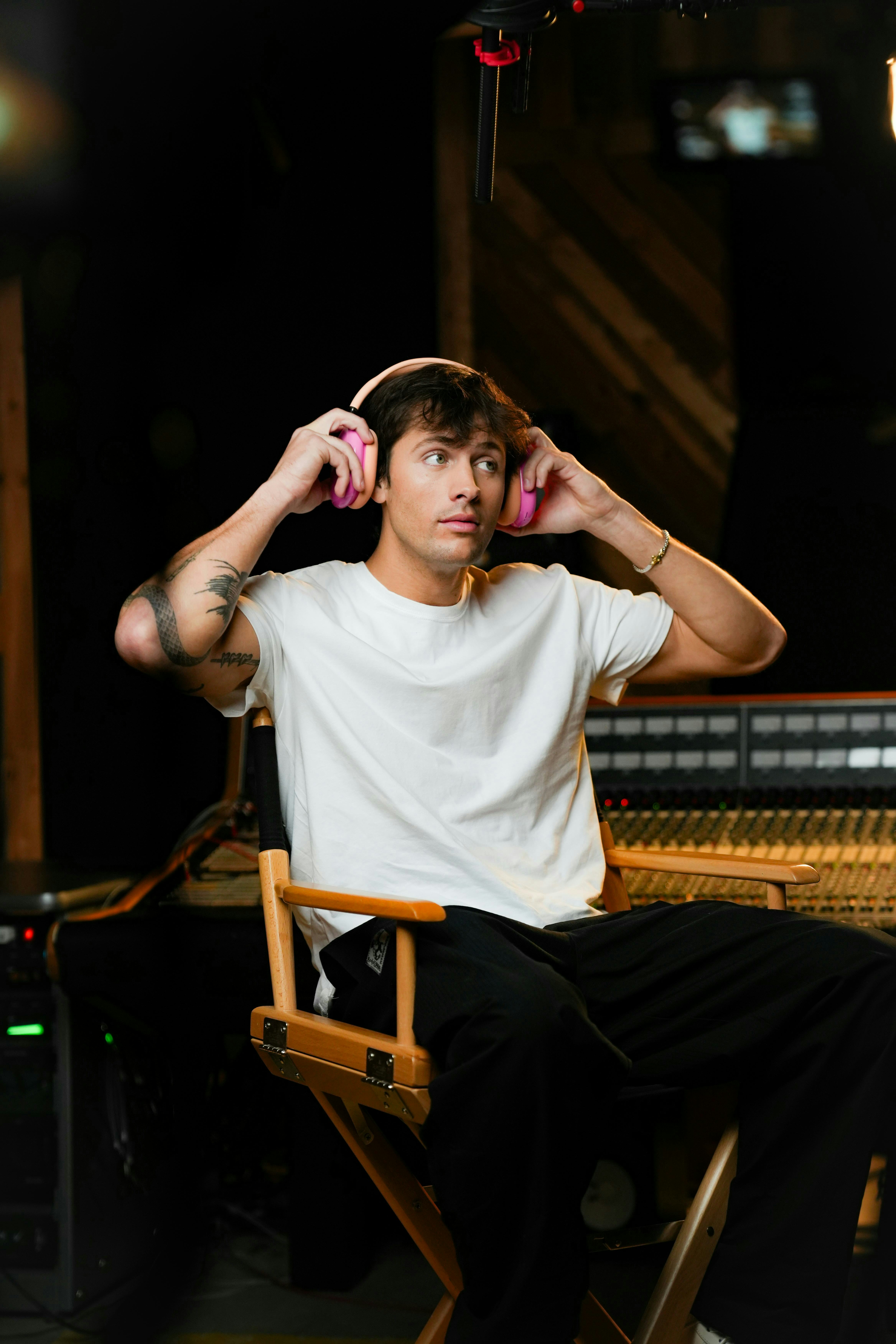 'Traitors' Winner Rob Rausch Is Quinn's Next Audio Erotica Star