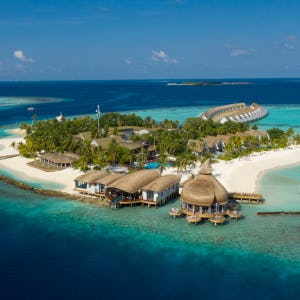 OUTRIGGER Maldives Maafushivaru Resort