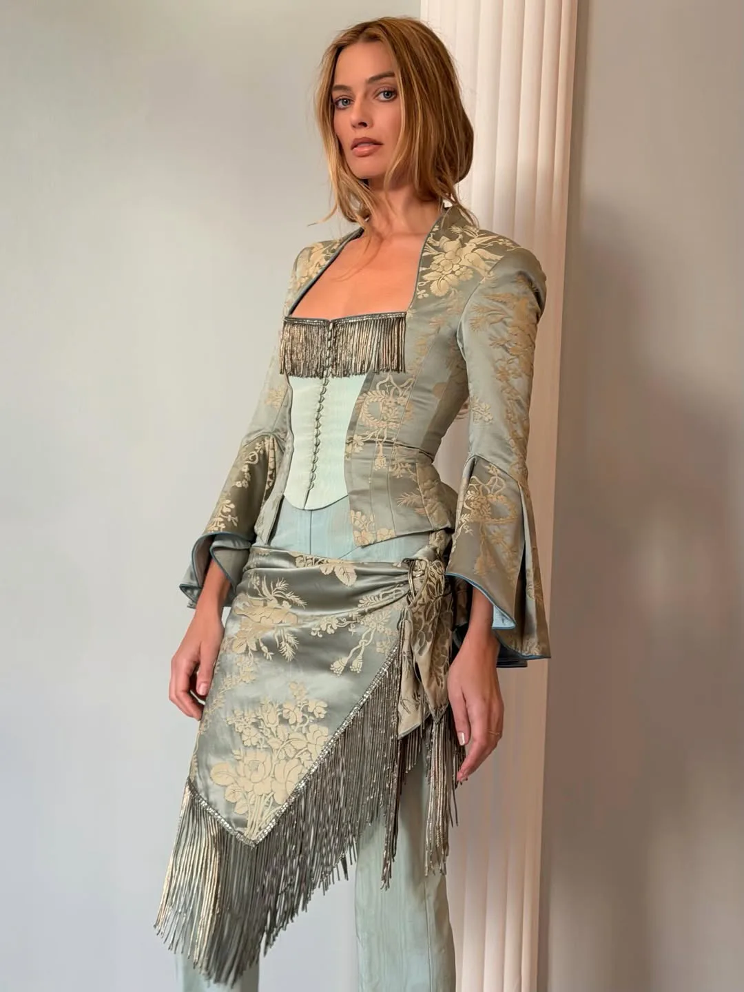 amazon wedding dresses Amazon.com: Women's Modest Wedding Dress for Bride 2020 Lace Long Sleeve Bridal  Gown (Champagne, 2) : Clothing, Shoes & Jewelry