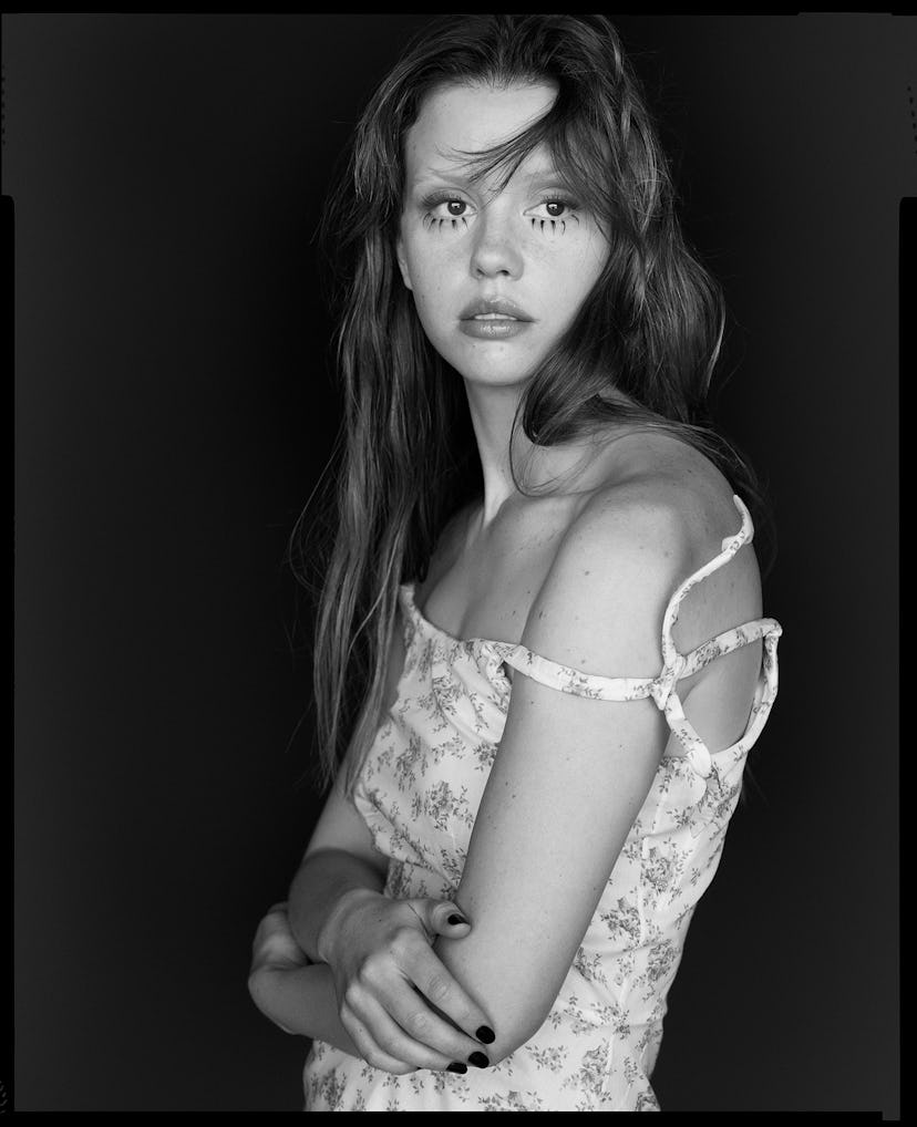 mia goth