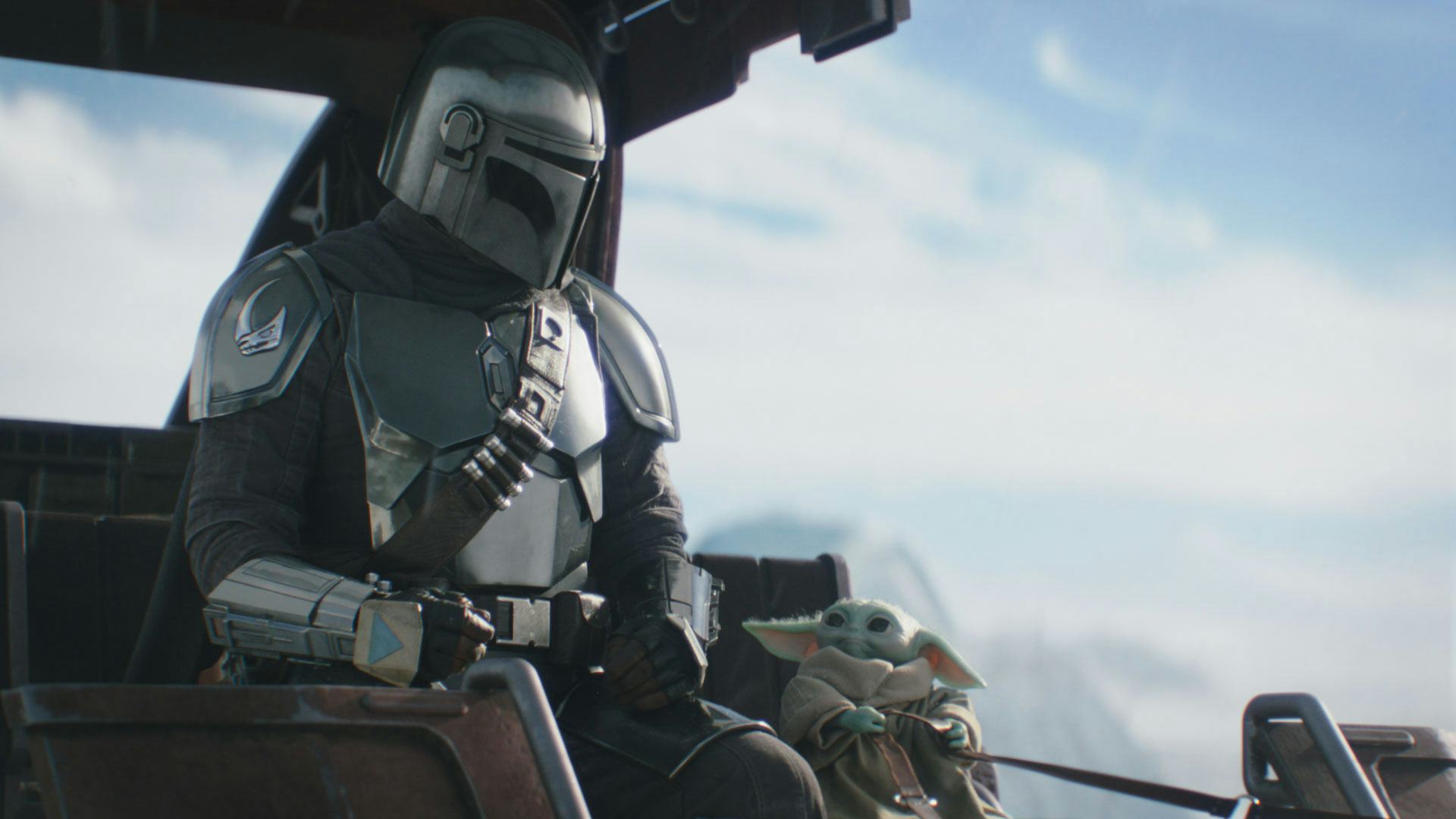 Mandalorian (Pedro Pascal) and Grogu in the new 'Mando and Grogu' Super Bowl trailer.