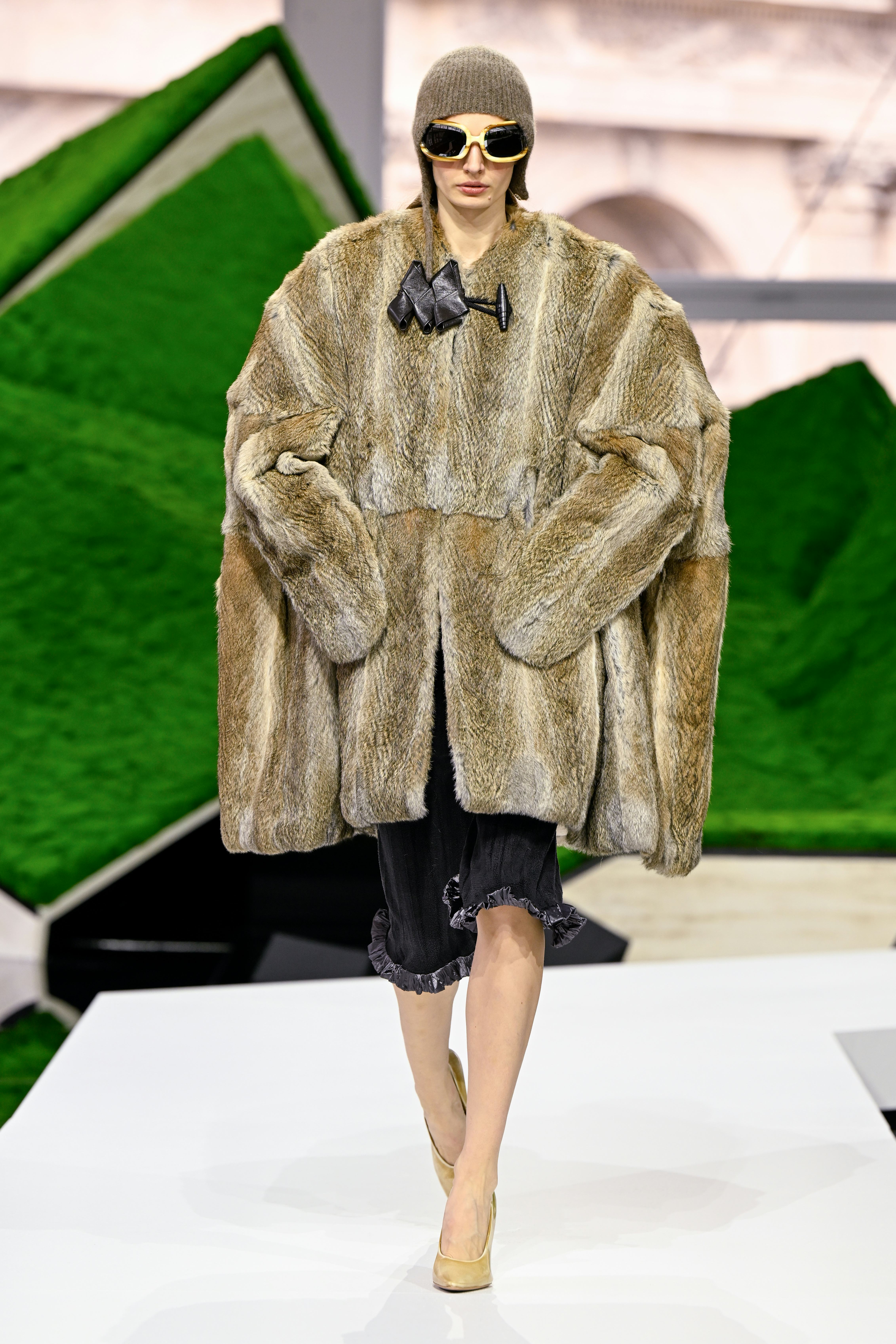 paris-fashion-week-fall-2026-style-rave