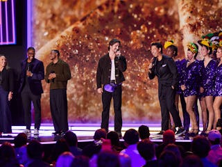 I went to Taco Bell's Live Más Live with Benson Boone and new menu items.